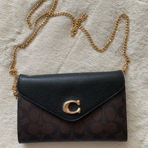Coach Clutch Crossbody in Signature Canvas
